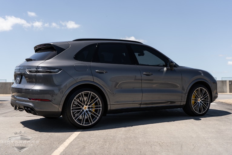 Used-2020-Porsche-Cayenne-Turbo-Jackson-MS