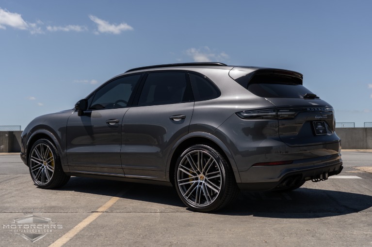 Used-2020-Porsche-Cayenne-Turbo-Jackson-MS