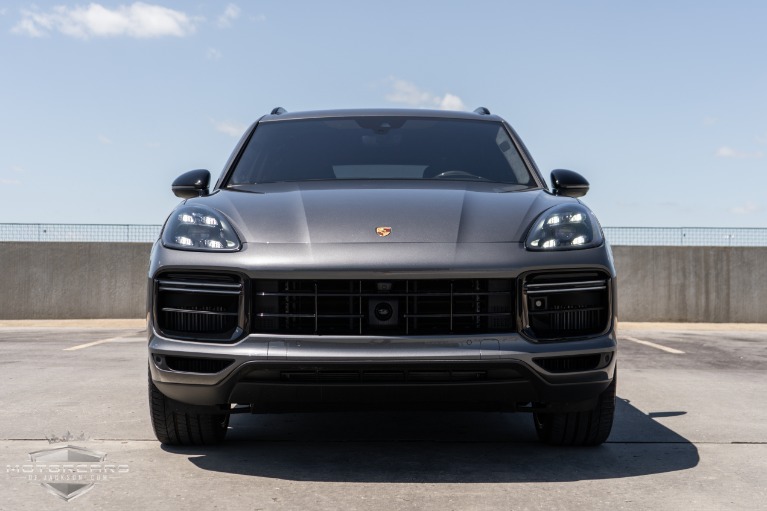 Used-2020-Porsche-Cayenne-Turbo-Jackson-MS