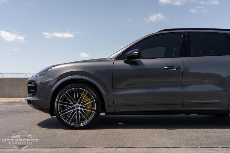 Used-2020-Porsche-Cayenne-Turbo-Jackson-MS