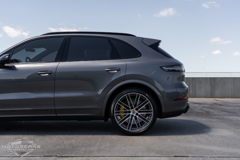 Used-2020-Porsche-Cayenne-Turbo-Jackson-MS