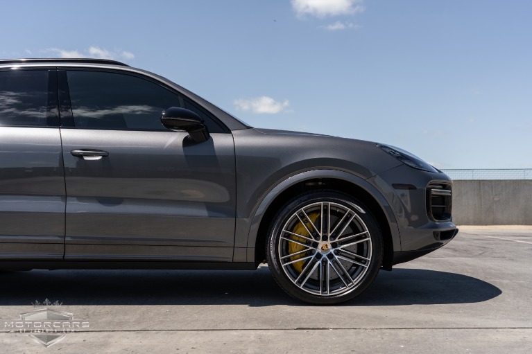 Used-2020-Porsche-Cayenne-Turbo-Jackson-MS