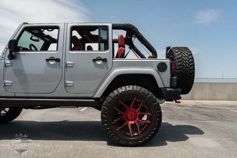 Used-2013-Jeep-Wrangler-Unlimited-Rubicon-10th-Anniversary-Jackson-MS