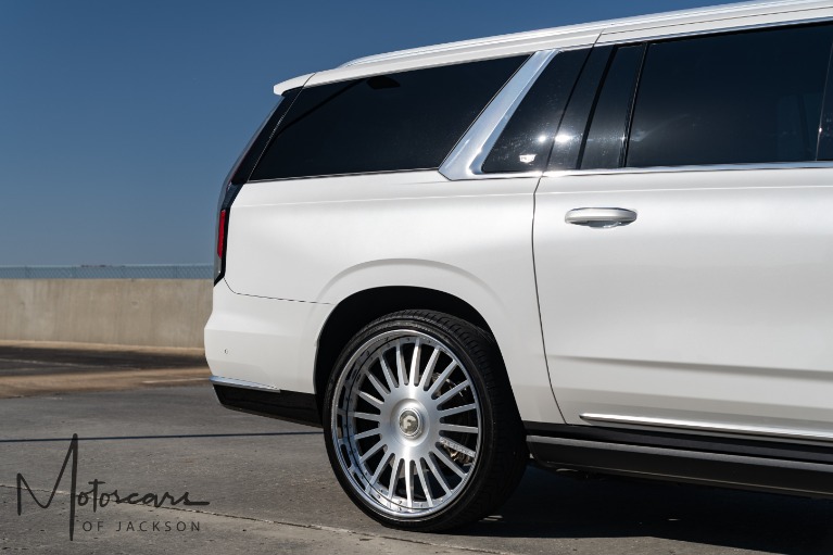 Used-2021-Cadillac-Escalade-ESV-Premium-Luxury-Jackson-MS