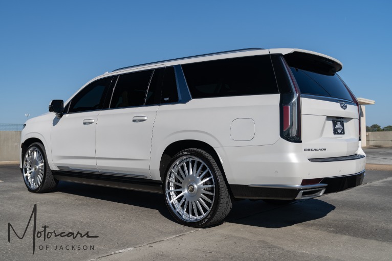 Used-2021-Cadillac-Escalade-ESV-Premium-Luxury-Jackson-MS