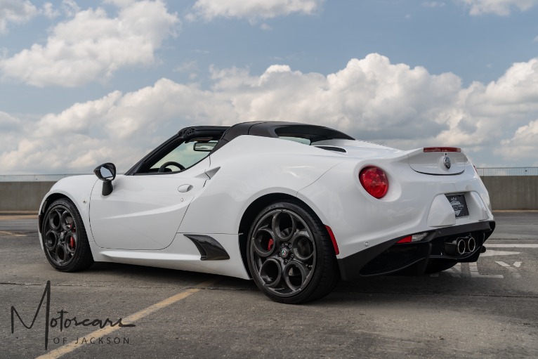 Used-2020-Alfa-Romeo-4C-Spider-for-sale-Jackson-MS