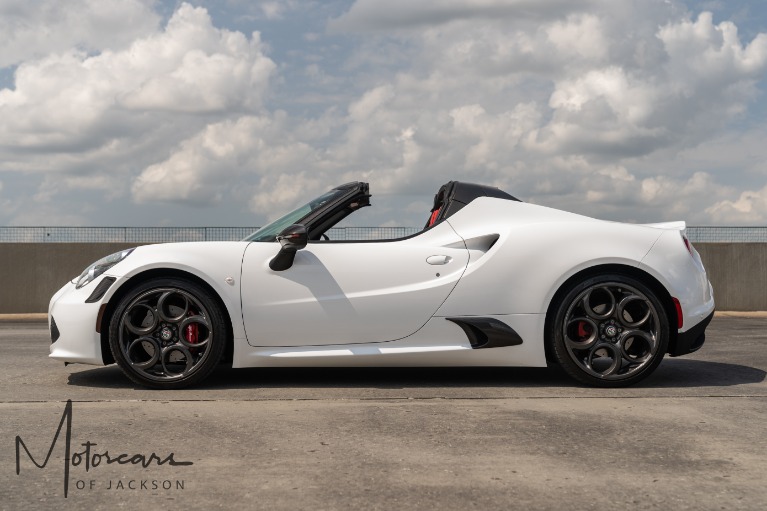 Used-2020-Alfa-Romeo-4C-Spider-Jackson-MS