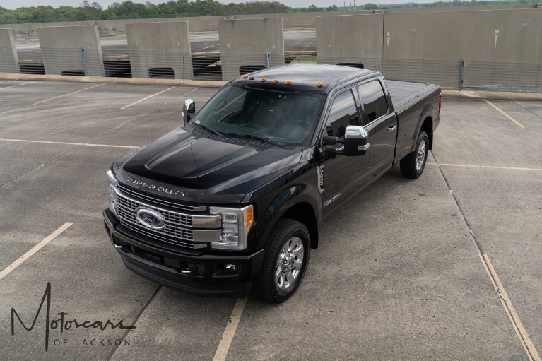 Used-2017-Ford-Super-Duty-F-350-SRW-Platinum-Crew-Cab-8ft-Box-Jackson-MS