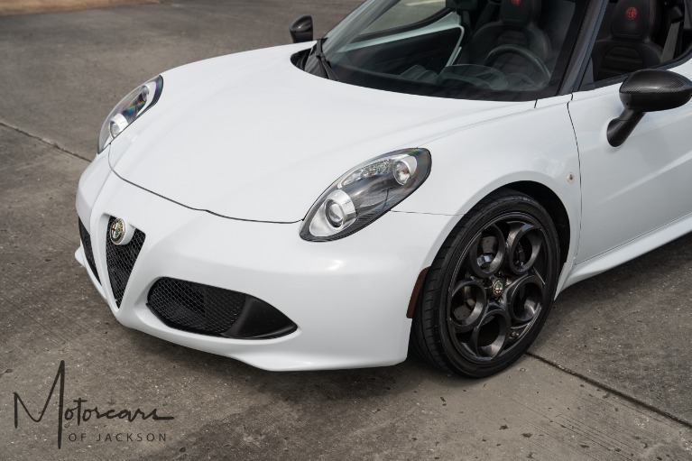 Used-2016-Alfa-Romeo-4C-Spider-Jackson-MS