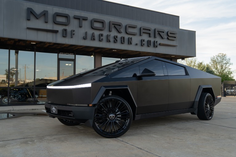 Used-2024-Tesla-Cybertruck-Cyberbeast-for-sale-Jackson-MS